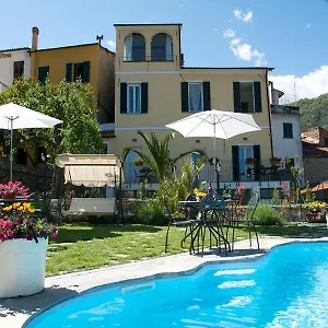 Giada Country Apartahotel